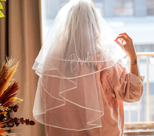 Bride veil hen - to, veil,